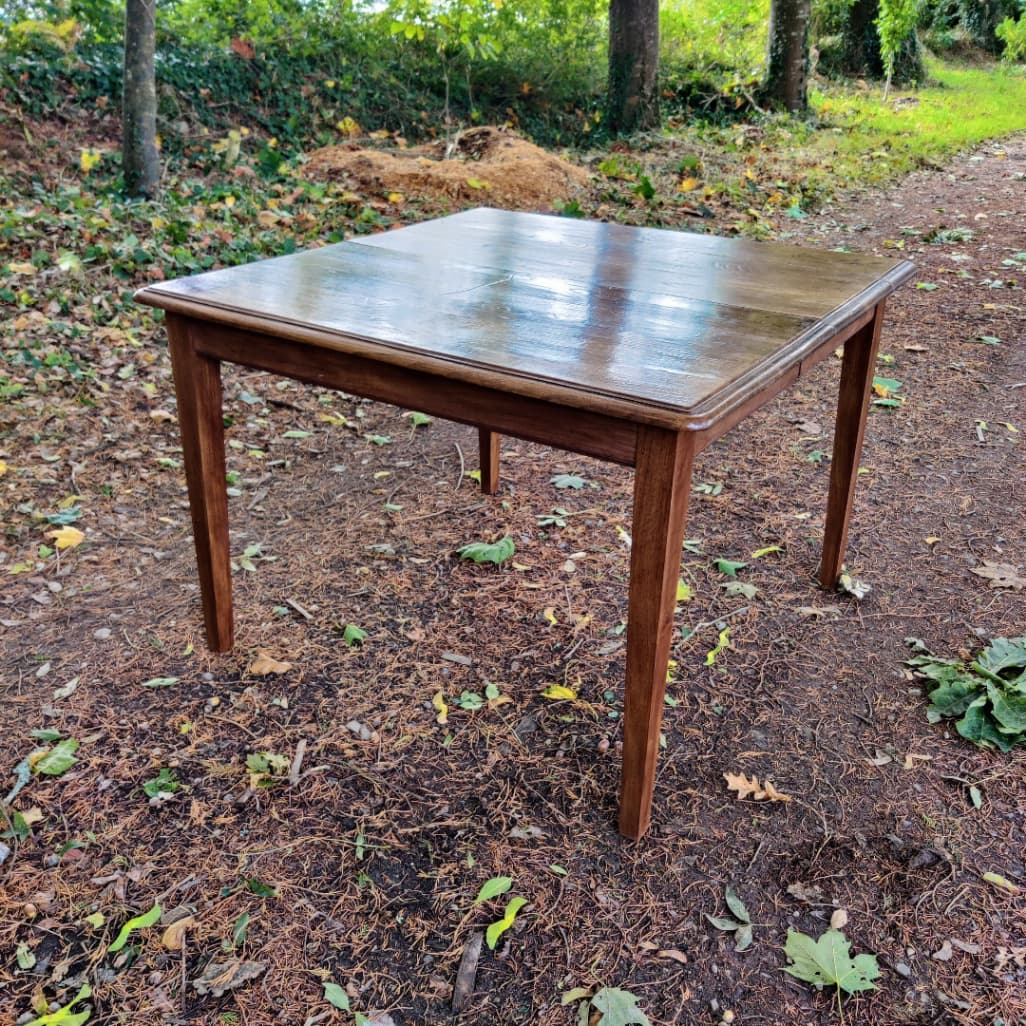 Table en châtaigner à rallonge centrale